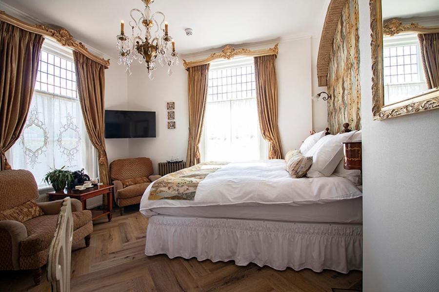 Hotellerie Het Wapen Van Athlone De Steeg Esterno foto